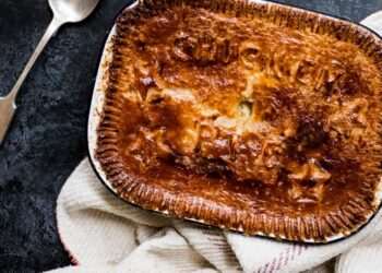 ‘Easy’ one-dish pie and mash recipe makes ‘nicest dinner ever’