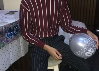 I took a popular acne drug and it left me with debilitating joint pain – why did no one warn me of this side-effect?