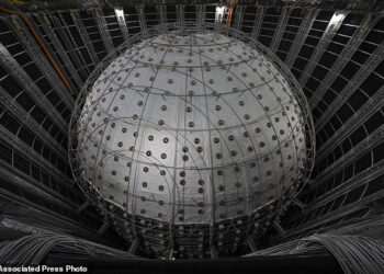 Inside China’s secretive lab rewriting our understanding of the UNIVERSE: $300 million detector 2,300ft underground is being used to sniff out mysterious ghost particles