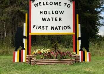 Mass stabbing at Hollow Water First Nation leaves 1 dead and at least 6 rushed to hospital