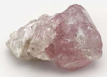 A cut above the rest! Rare half-pink diamond weighing 37.4 CARATS is discovered in Botswana