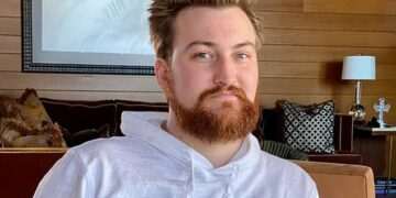 Heartbroken mother issues warning after son, 27, died taking popular natural stress supplement kratom