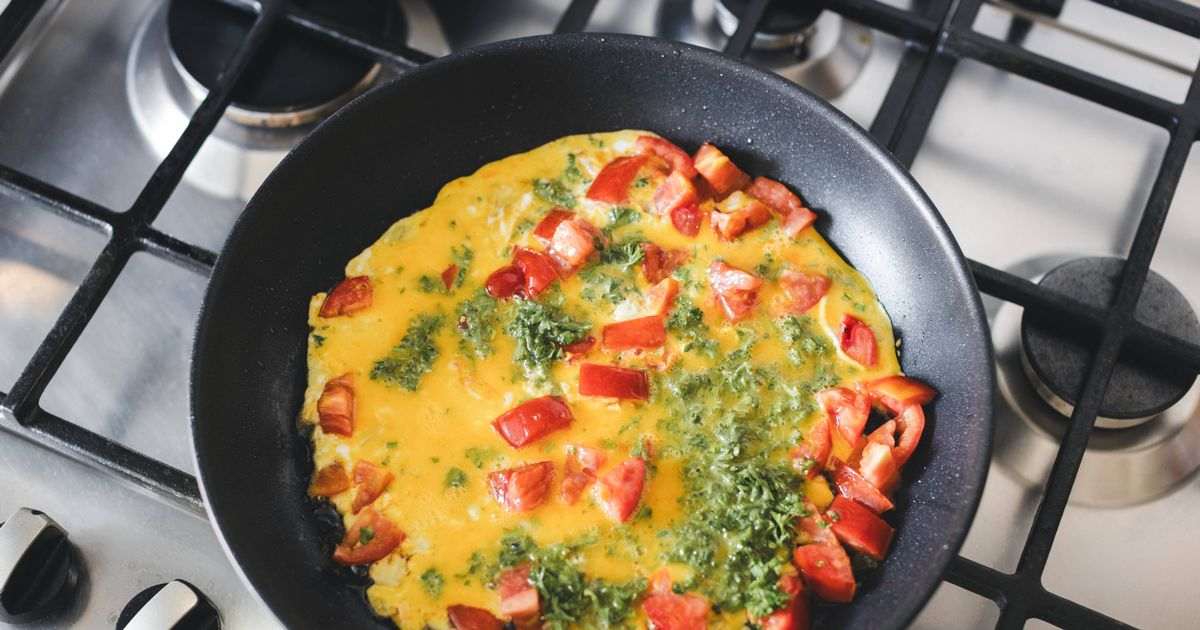 Michelin chef reveals how to make a perfect omelette in minutes