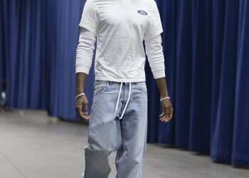 NBA MVP Shai Gilgeous-Alexander’s mansion ‘is broken into during game’ as athlete burglary epidemic returns