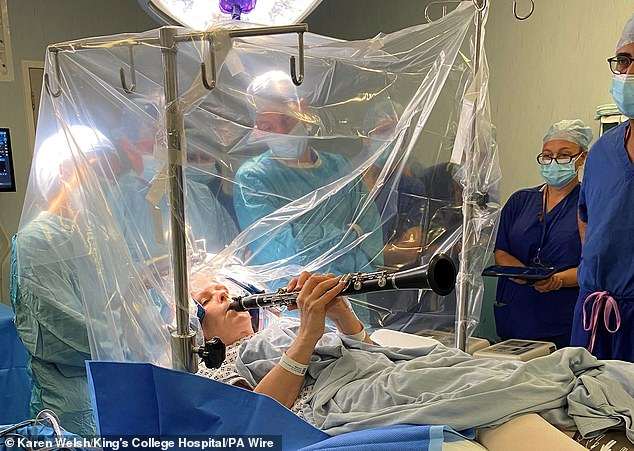 Parkinson’s patient played clarinet during brain surgery so surgeons could see and hear the immediate impact of their work