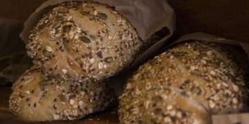 Stop buying supermarket bread when Mary Berry’s farmhouse loaf recipe is tastier