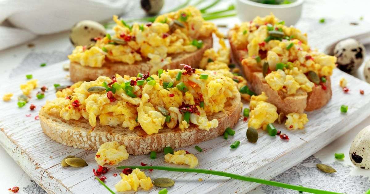 Transform scrambled eggs into a ‘taste sensation’ with just 2 ingredients