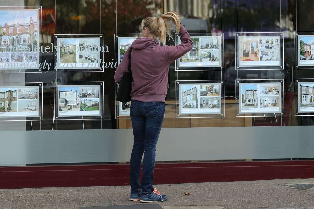 Worry for homeowners as average mortgage rates rise for first time since February