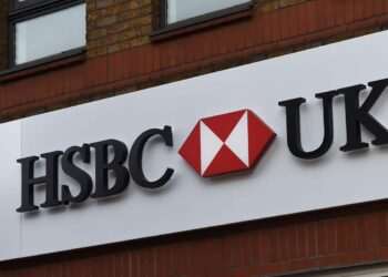 HSBC UK offers mortgage lending at up to 6.5 times incomes for Premier customers