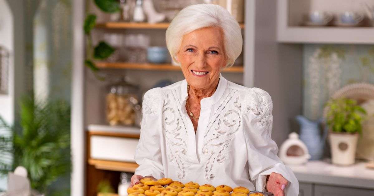 Mary Berry has 3 food rules to stay healthy at 90 – but says superfood is ‘for pony’