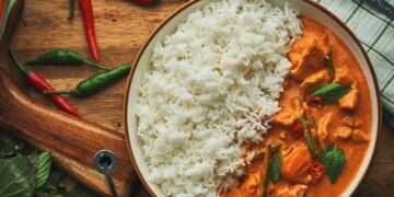 Curry will be tasty and ‘under 400 calories’ if you ditch chicken for one vegetable