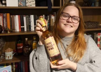I tried M&S’s rosé mulled wine and first sip really took me by surprise