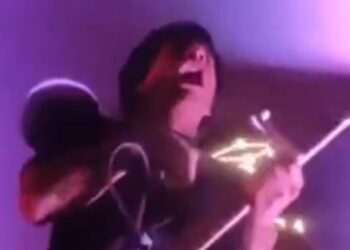 Moment hit singer is electrocuted on stage as crowd watch on in horror | Celebrity News | Showbiz & TV
