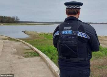 Police find body in search for pilot who ‘left suicide note’ before ‘dive-bombing’ light aircraft into reservoir