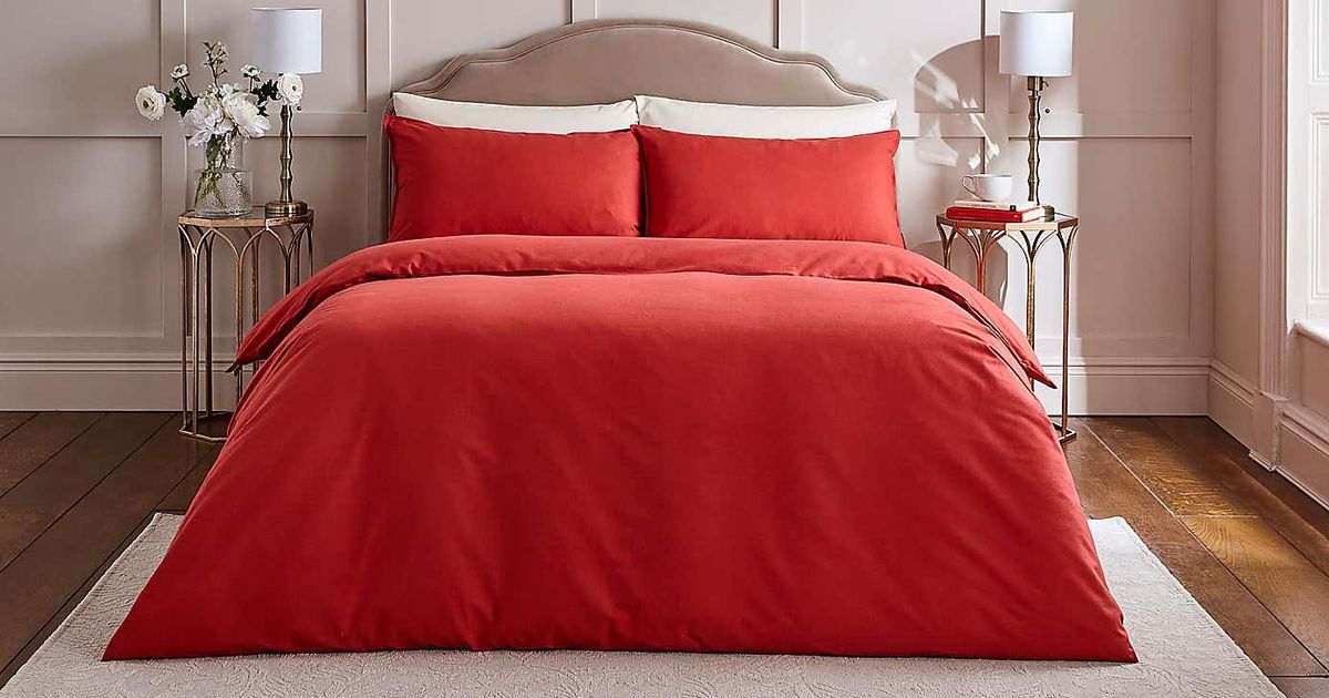 Hours left to get 50% off Dunelm bedding in six colours that’s ‘perfect for colder months’
