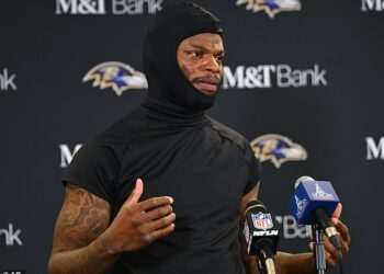 Lamar Jackson refuses to deny trade rumors after Baltimore Ravens fail to make playoffs