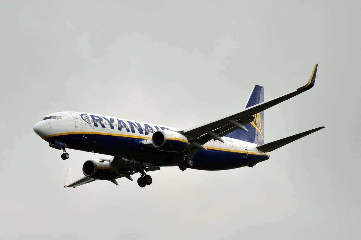 Ryanair hikes full-year fare and passenger outlook
