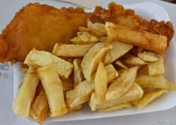 ‘I tried cheapest fish and chips in London but there was 1 big problem’