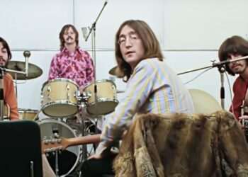 Paul McCartney’s Beatles bombshell in recorded private chat with John Lennon | Music | Entertainment