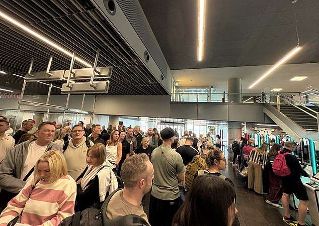 Europe’s new Entry/Exit System full rollout will cause ‘significant delays’ – how to avoid long queues over summer
