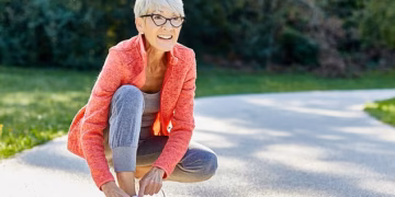 Sitting down for ‘more than eight hours a day’ increases dementia risk by almost a THIRD, claim researchers