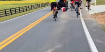Terrifying video shows why Honda driver was charged with assault after encountering large group of cyclists pedaling down road