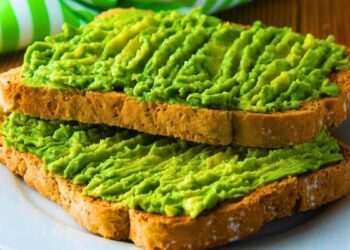 Avocado toast is tastier if you take two minutes to prepare it with an everyday ingredient
