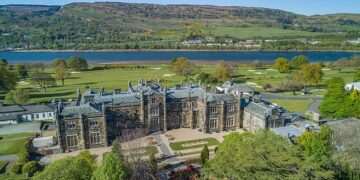 It hosted Beyonce and Kylie. Now the grand old dame’s £20million facelift has rejuvenated the JA Mar Hall Hotel