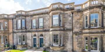 Jaw dropping townhouse in Edinburgh hits the market for over £1.6 million