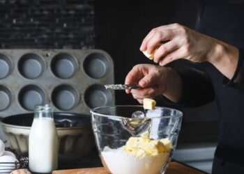 Mary Berry warns bakers to avoid one type of butter for perfect cakes