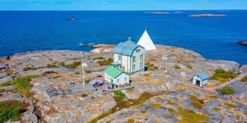 Most underrated coastal spots in Europe – from remote Finnish archipelago to the crystal-clear waters of the ‘Maldives of Europe’