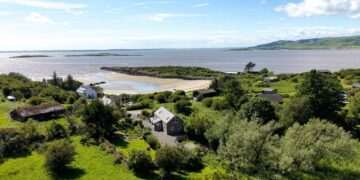Stunning barn house ‘just yards’ from hidden gem sandy beach hits market