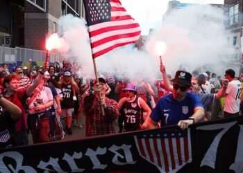 USA vs Australia – World Cup LIVE: Thousands of fans storm Seattle… as USMNT reveals if star Christian Pulisic will play