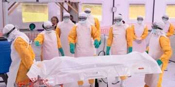 Americans returning from Ebola epicenter denied entry into US for 21 days… as highest ‘Do not travel’ alert is issued