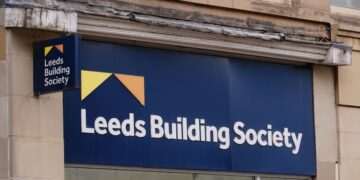 First-time buyer boost as 2% deposit mortgage launched by Leeds Building Society
