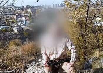 ‘Time traveler’ claiming to be from the year 3700 issues chilling warning for humanity as he reveals ‘evidence’ of future apocalypse