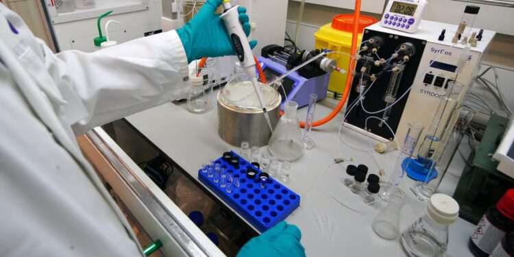AstraZeneca ditches lung cancer treatment trial