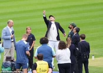 England open the door to nightmarish repeat of New Zealand debacle after Joe Root loses a crucial toss – with Lord’s abuzz at latest haplessness, writes LAWRENCE BOOTH