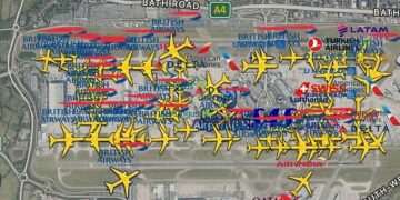 Flights are STILL grounded at UK airports after air traffic control ‘technical failure’ saw more than 600 cancelled – with fix ‘taking longer than hoped’