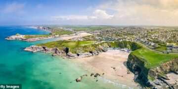 Has Newquay gone posh? ‘Britain’s Magaluf’ swaps strip clubs and mankinis for Michelin-starred restaurants and boutique hotels